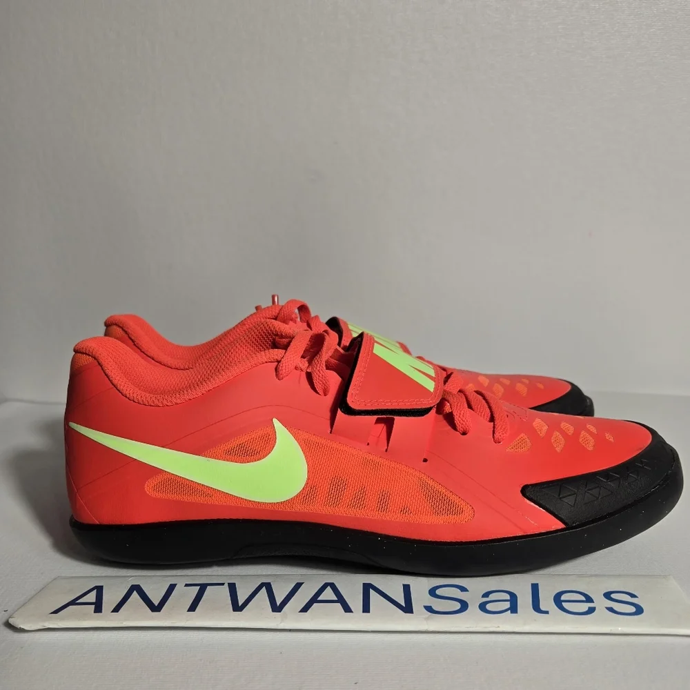 Nike zoom rival